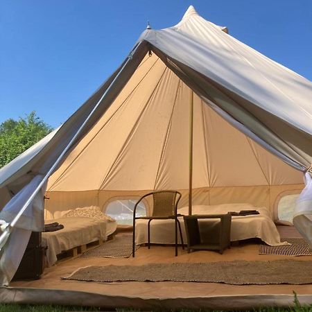 Mazury Glamping Kruklanki Polana Zyczen Hotel Bagian luar foto