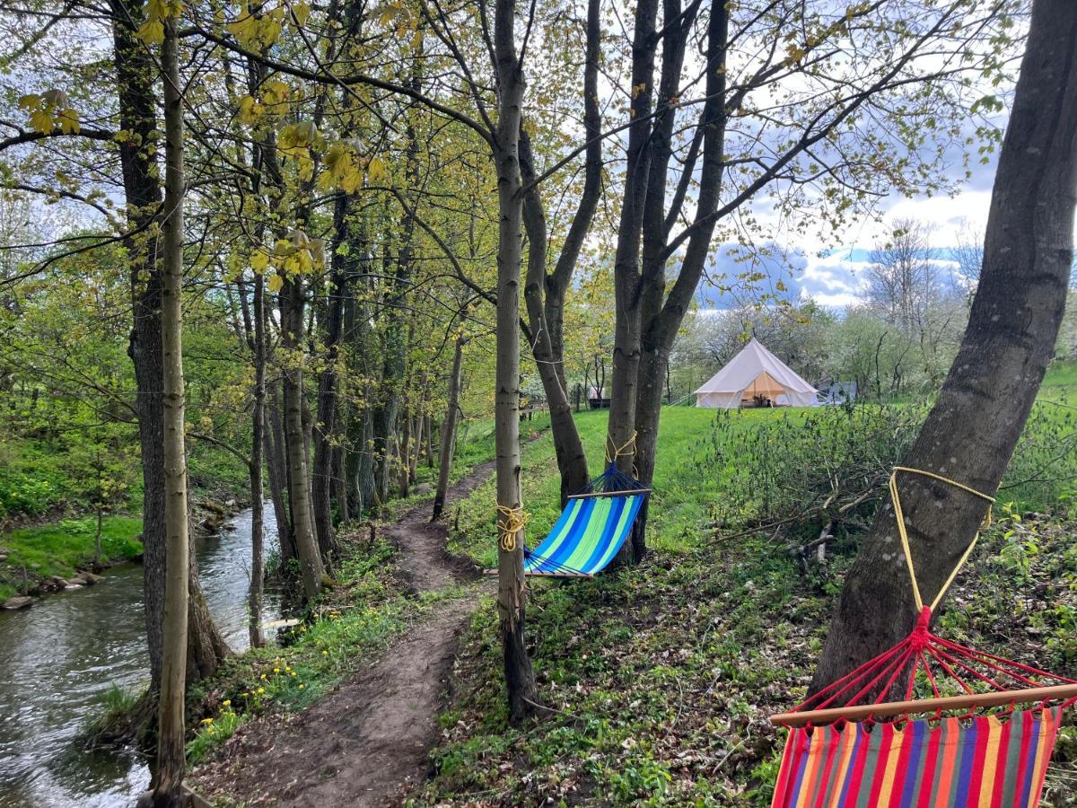 Mazury Glamping Kruklanki Polana Zyczen Hotel Bagian luar foto