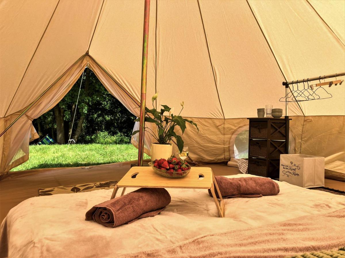 Mazury Glamping Kruklanki Polana Zyczen Hotel Bagian luar foto