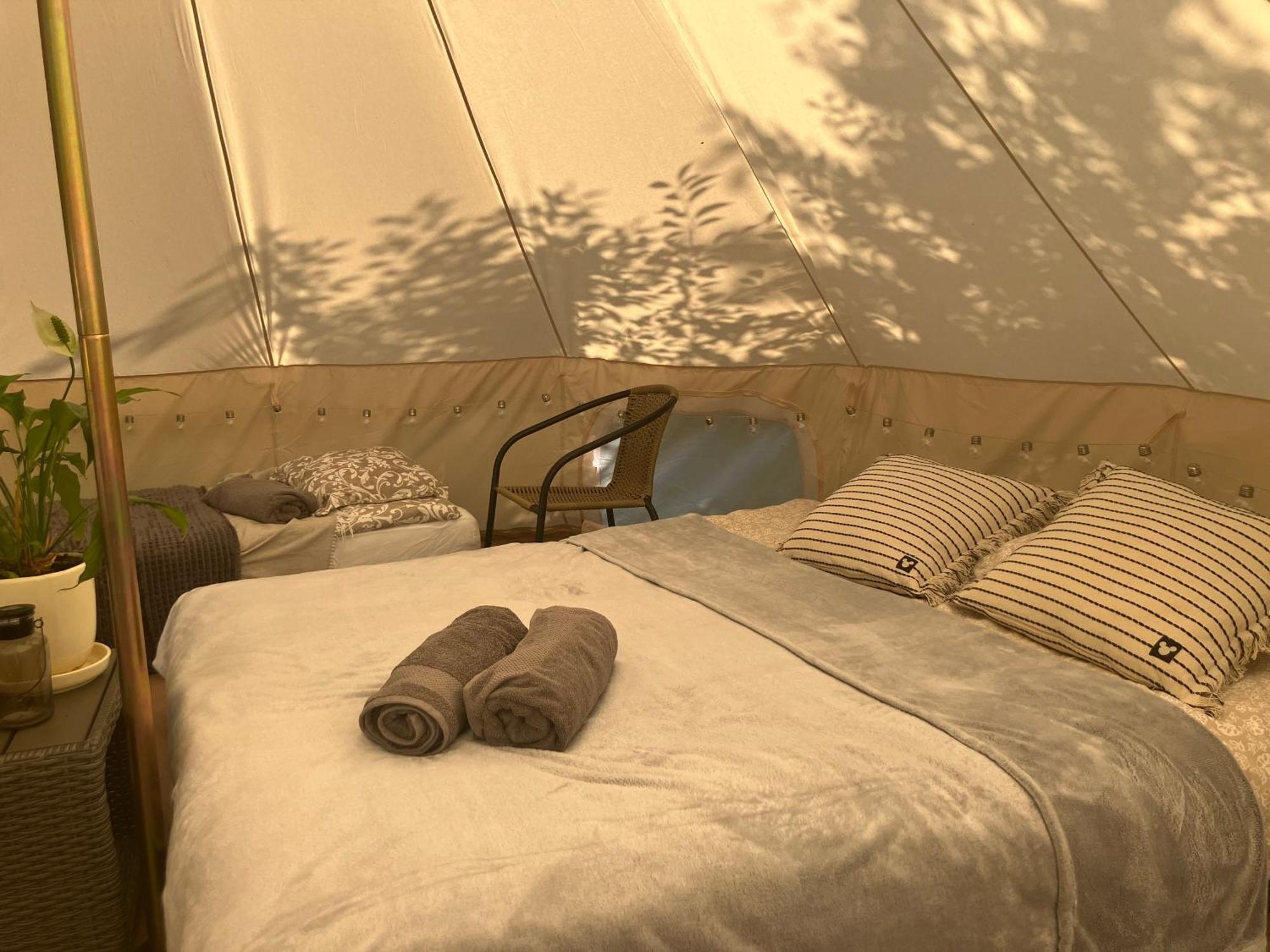 Mazury Glamping Kruklanki Polana Zyczen Hotel Bagian luar foto