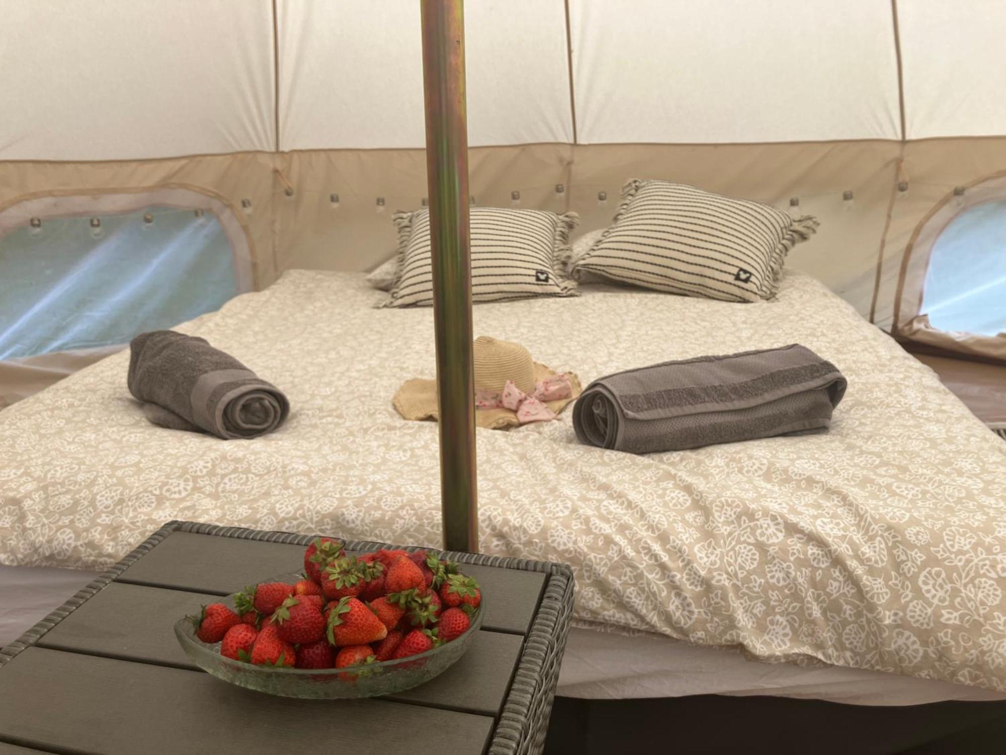 Mazury Glamping Kruklanki Polana Zyczen Hotel Bagian luar foto