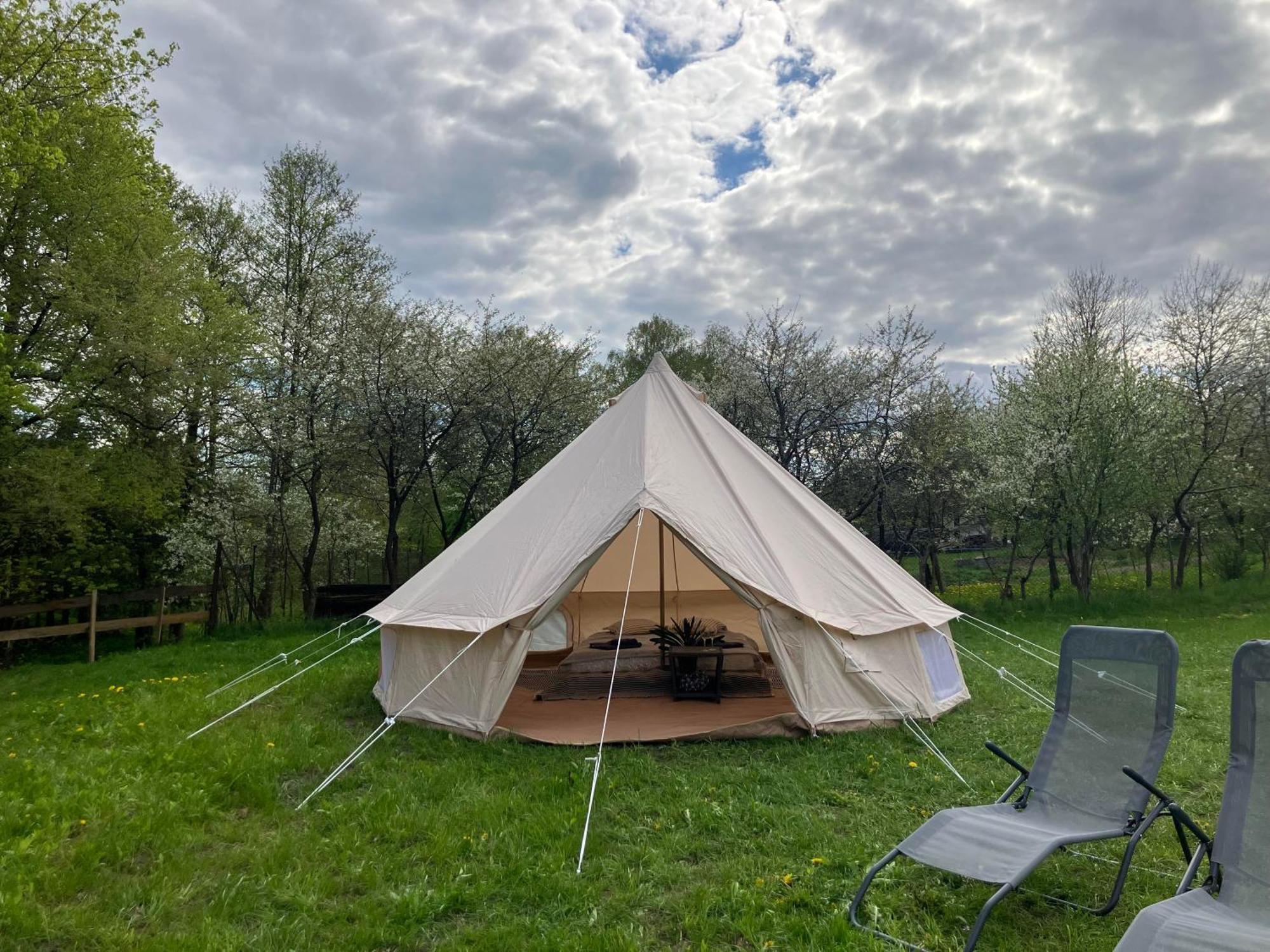 Mazury Glamping Kruklanki Polana Zyczen Hotel Bagian luar foto