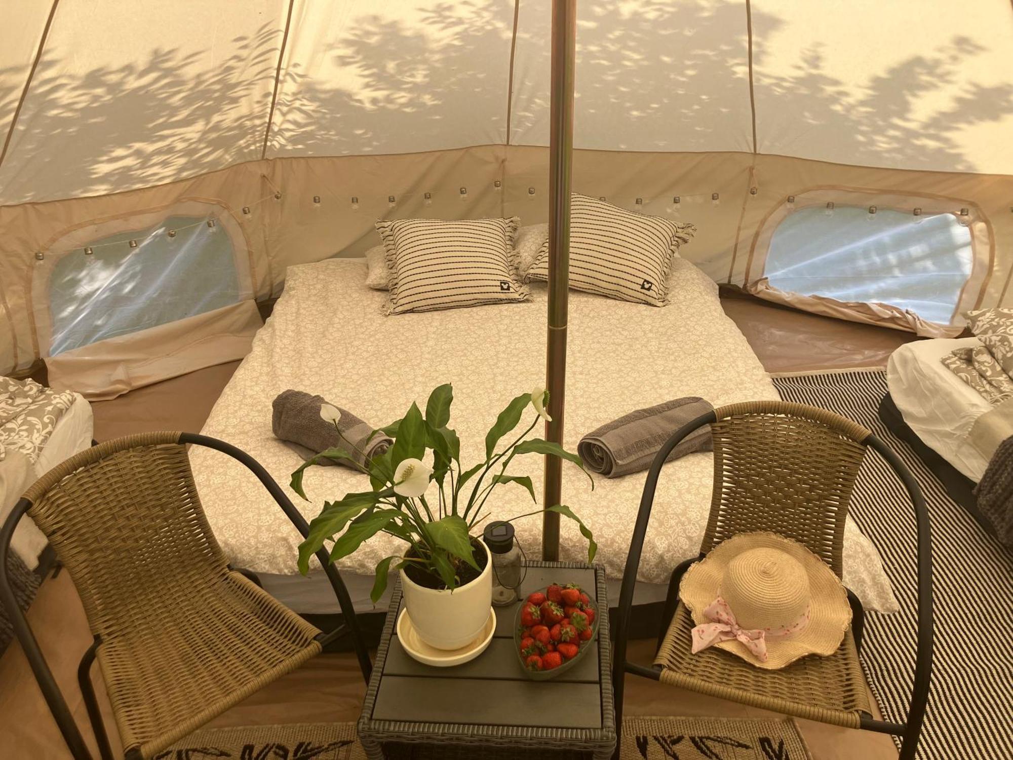 Mazury Glamping Kruklanki Polana Zyczen Hotel Bagian luar foto